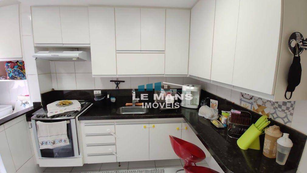 Apartamento à venda com 2 quartos, 52m² - Foto 9