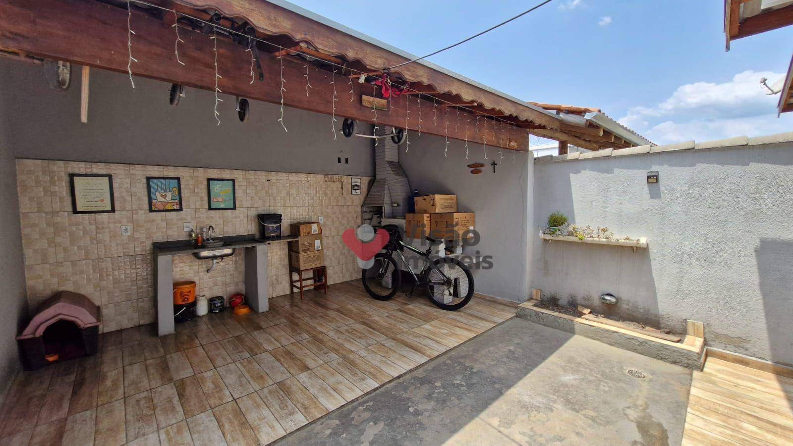 Casa à venda com 2 quartos, 107m² - Foto 11