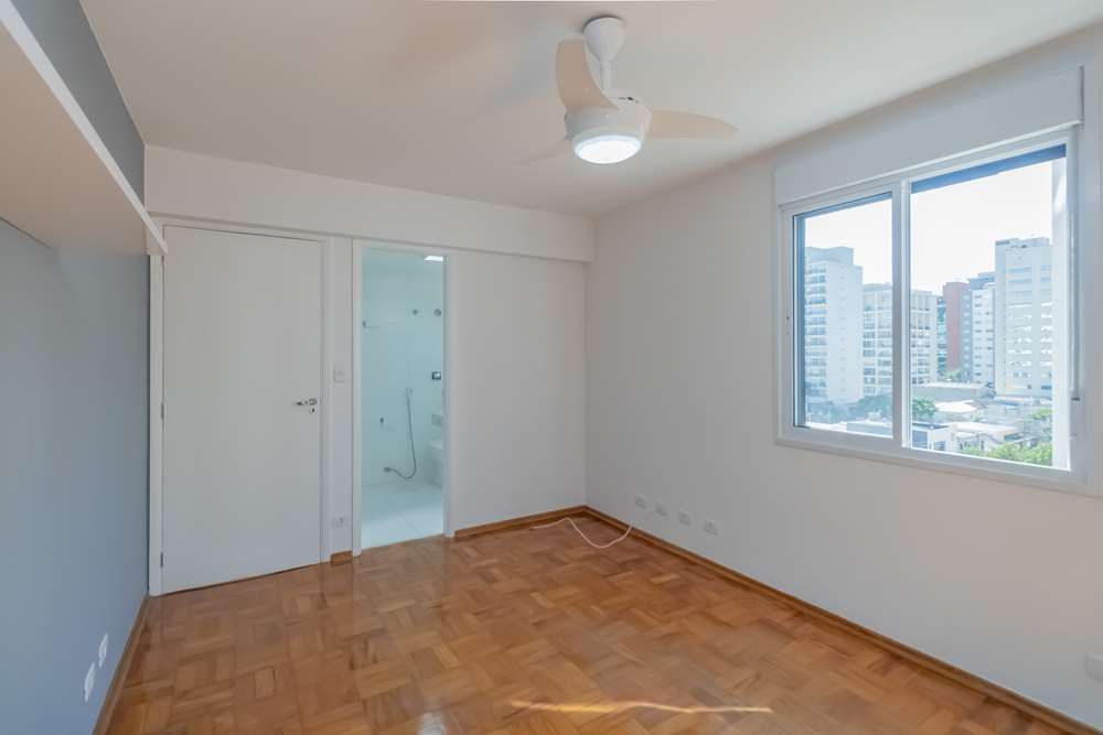 Apartamento à venda com 3 quartos, 105m² - Foto 15