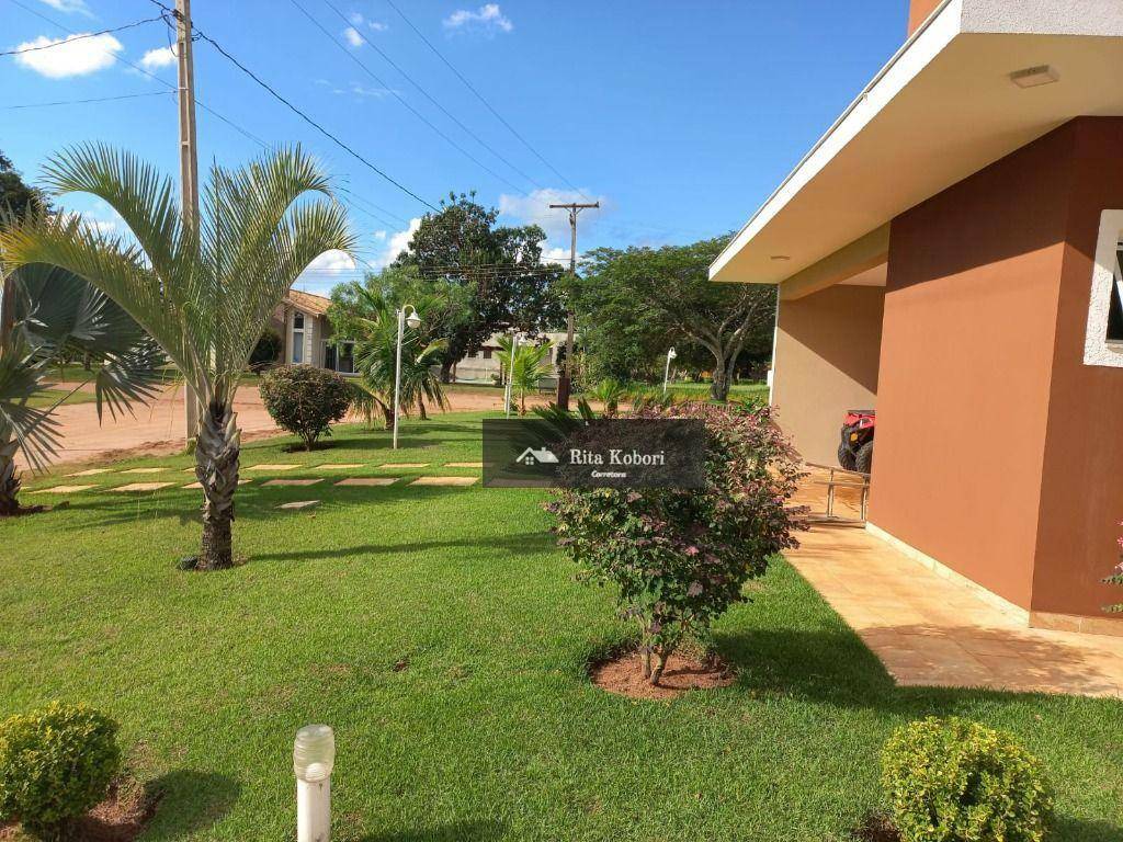 Casa de Condomínio à venda com 3 quartos, 250m² - Foto 39