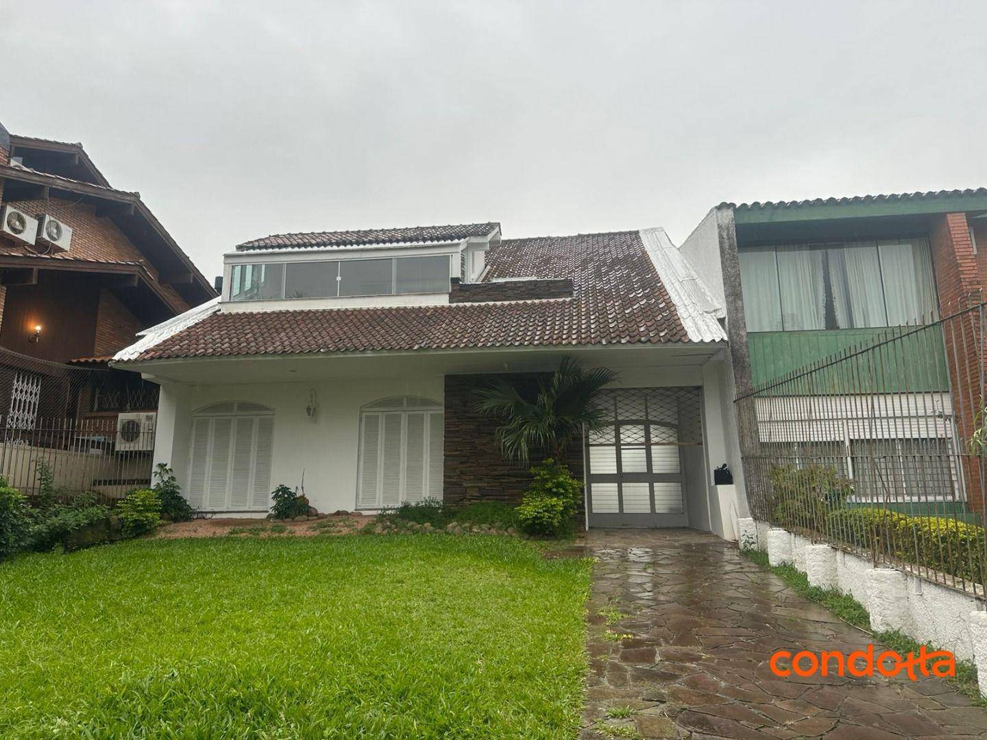 Casa, 3 quartos, 594 m² - Foto 1