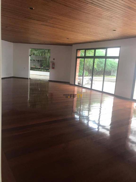 Apartamento à venda com 3 quartos, 300m² - Foto 28