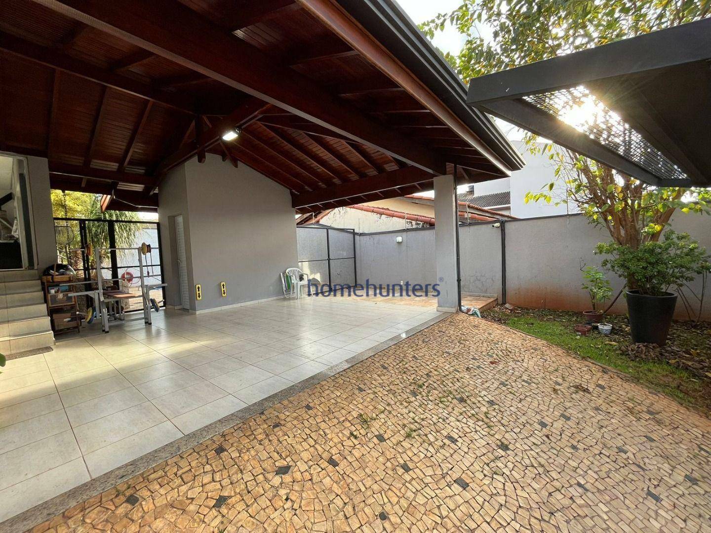 Casa para alugar com 5 quartos, 370m² - Foto 53