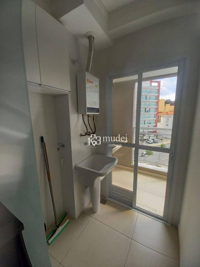 Apartamento para alugar com 1 quarto, 49m² - Foto 34