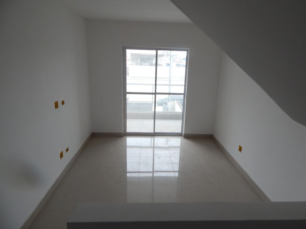 Sobrado à venda com 3 quartos, 120m² - Foto 4