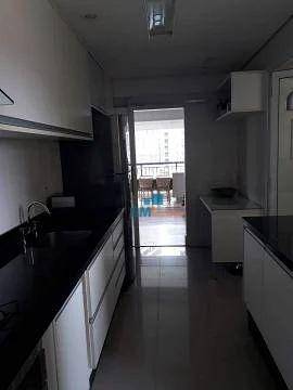 Apartamento à venda com 3 quartos, 121m² - Foto 19