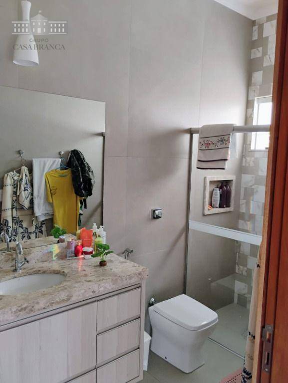 Chácara à venda com 4 quartos, 339m² - Foto 17