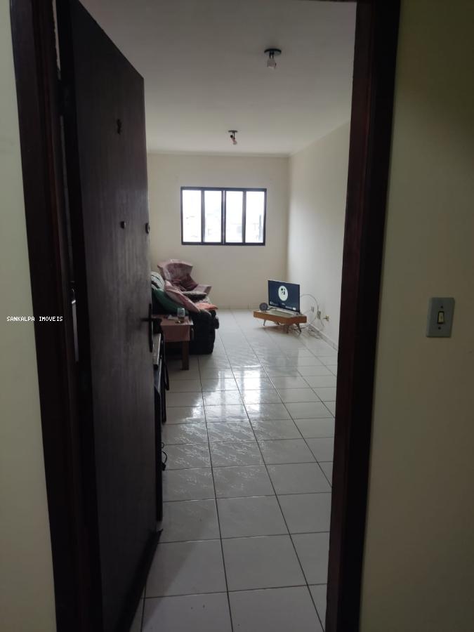 Apartamento à venda com 1 quarto, 50m² - Foto 13