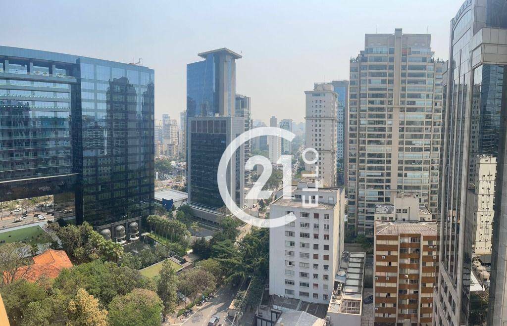 Apartamento para alugar com 3 quartos, 147m² - Foto 31