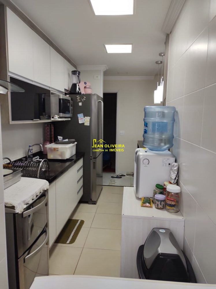 Apartamento à venda com 2 quartos, 77m² - Foto 18