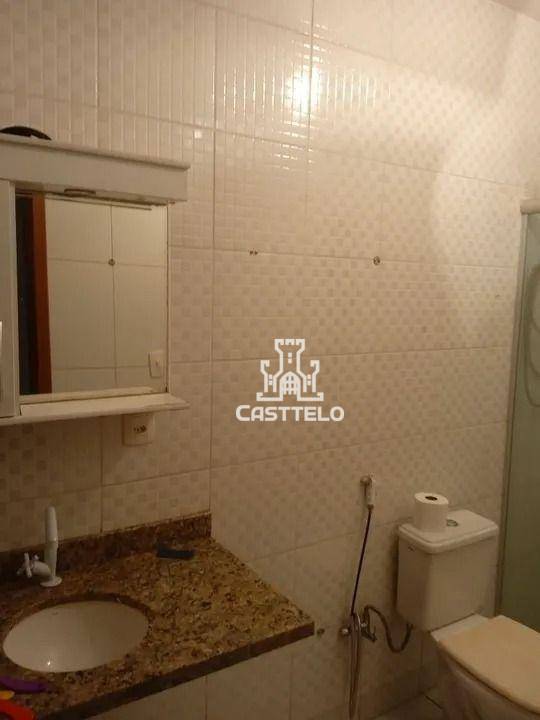 Casa à venda com 2 quartos, 80m² - Foto 15