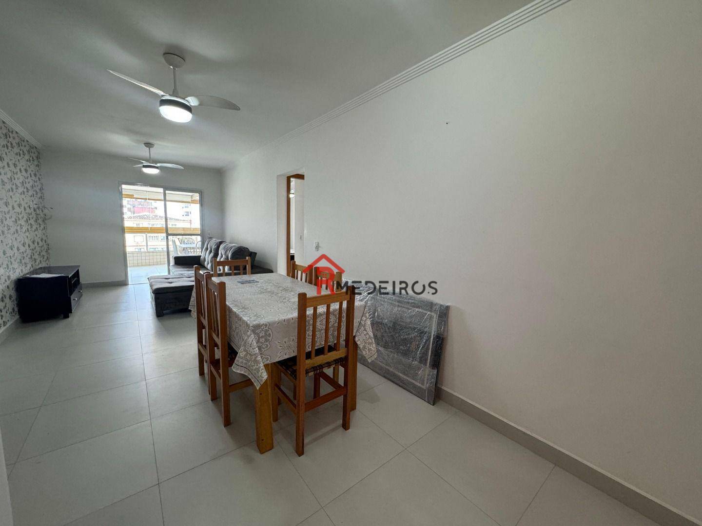 Apartamento à venda com 2 quartos, 98m² - Foto 3