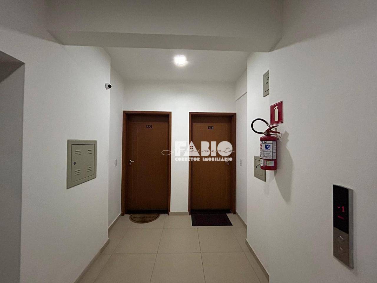 Apartamento à venda com 3 quartos, 84m² - Foto 8