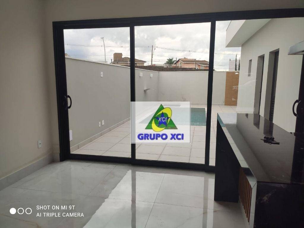 Casa à venda com 3 quartos, 170m² - Foto 42