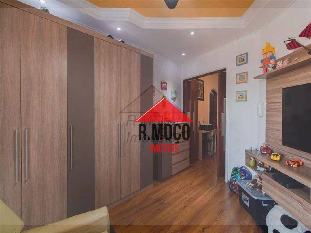 Casa à venda com 3 quartos, 550m² - Foto 19