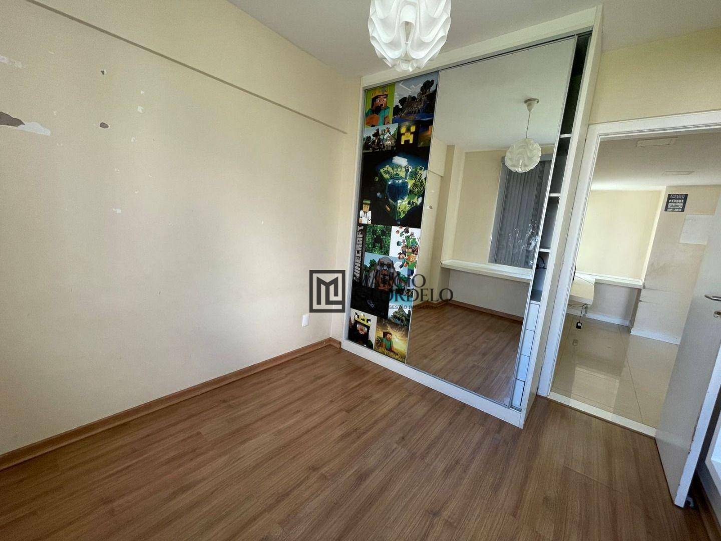 Apartamento à venda com 3 quartos, 91m² - Foto 19