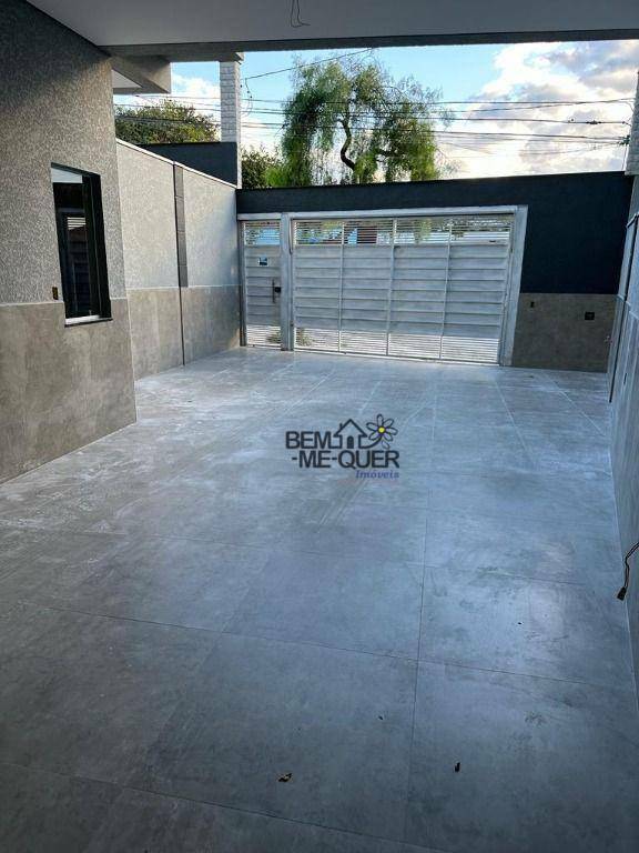 Sobrado à venda com 3 quartos, 180m² - Foto 4