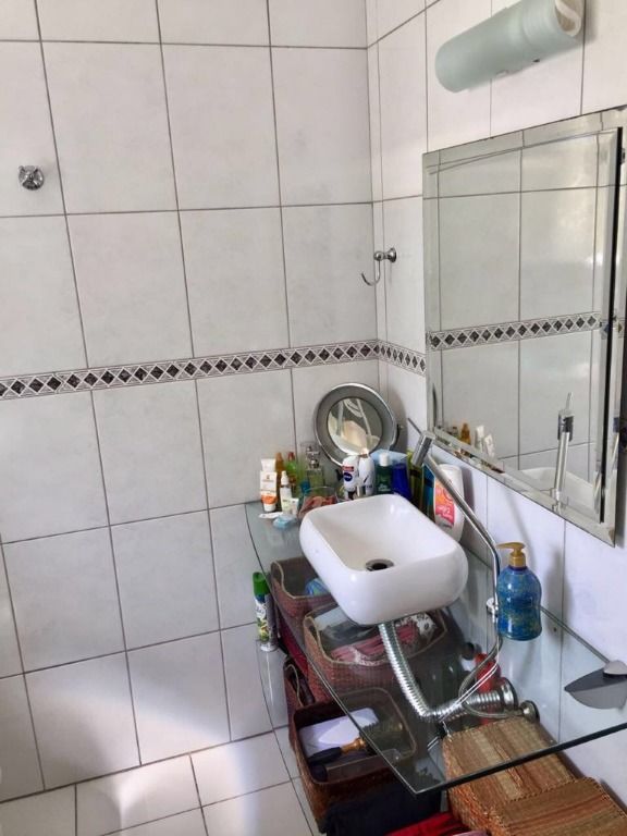 Apartamento à venda com 2 quartos, 83m² - Foto 10