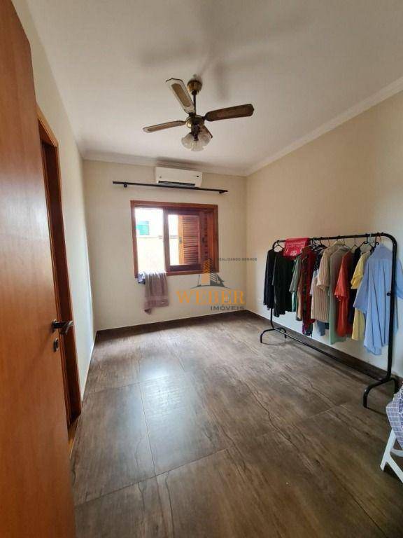 Casa de Condomínio à venda e aluguel com 3 quartos, 280m² - Foto 21