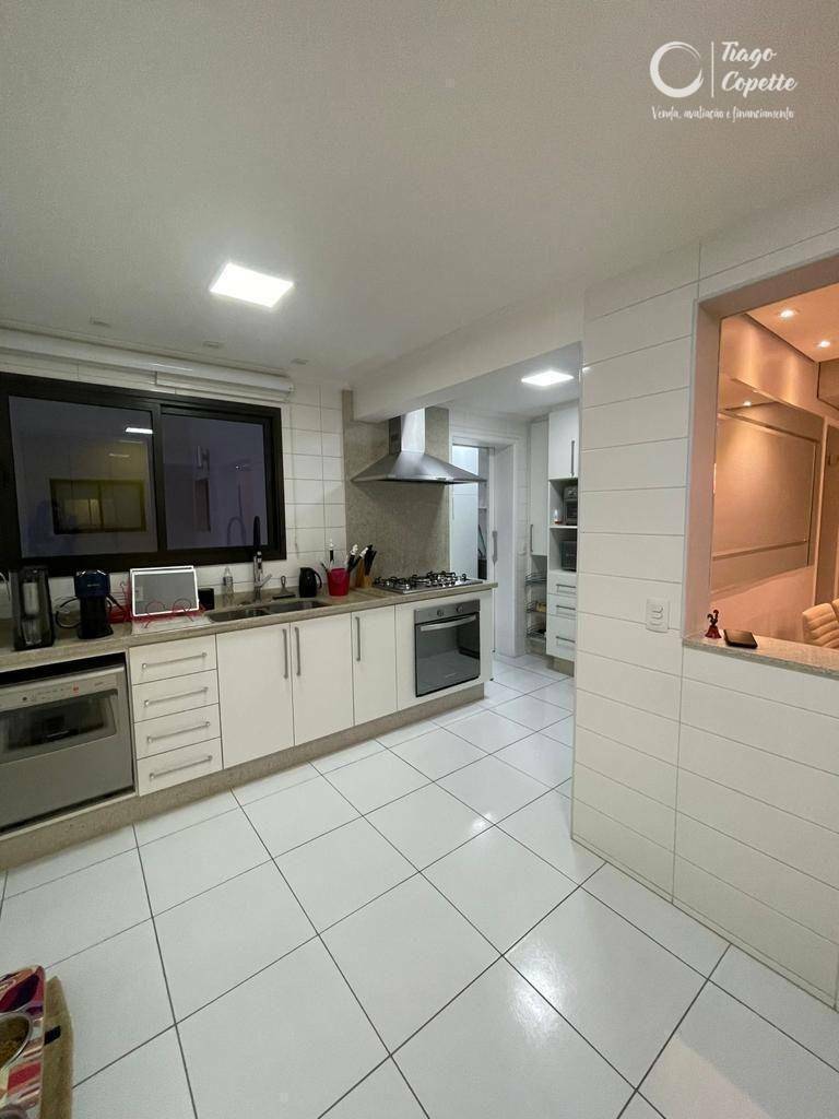 Apartamento à venda com 2 quartos, 127m² - Foto 21