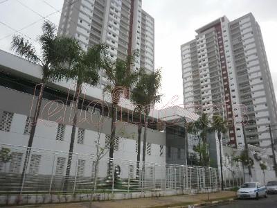 Apartamento para alugar com 2 quartos, 93m² - Foto 13