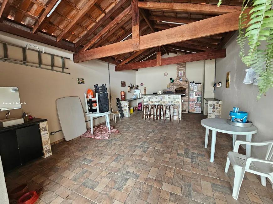 Casa à venda com 2 quartos, 200m² - Foto 18