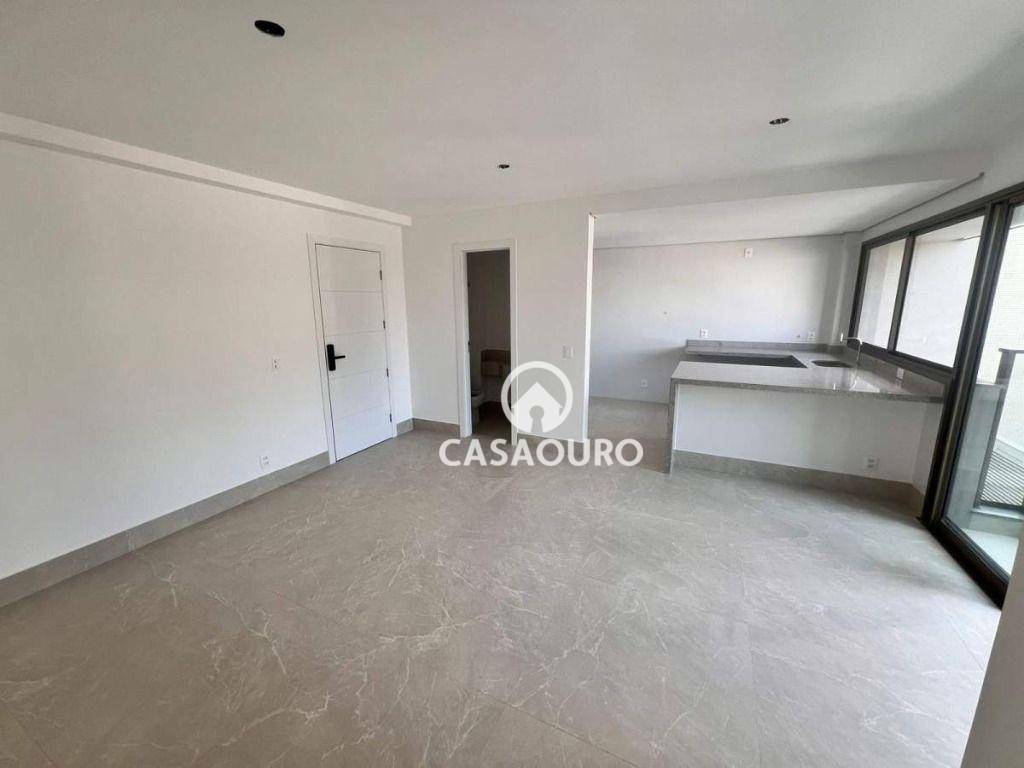 Apartamento à venda com 3 quartos, 86m² - Foto 2