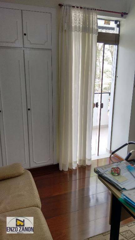 Apartamento à venda com 4 quartos, 228m² - Foto 23