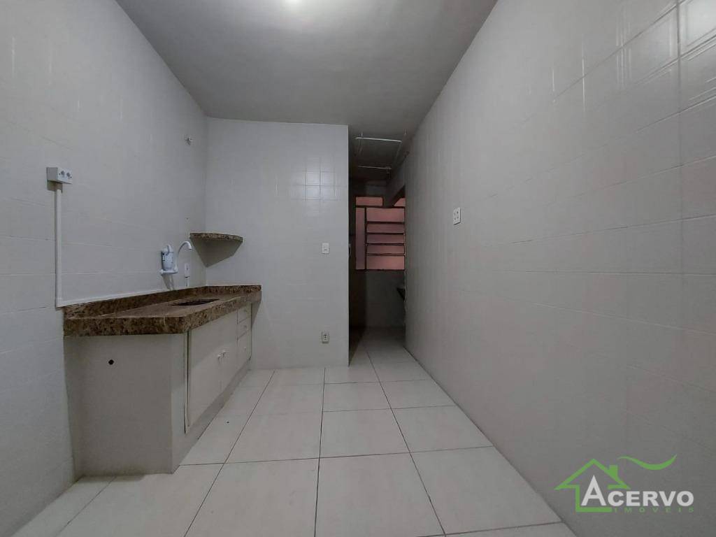 Apartamento à venda com 2 quartos, 89m² - Foto 7