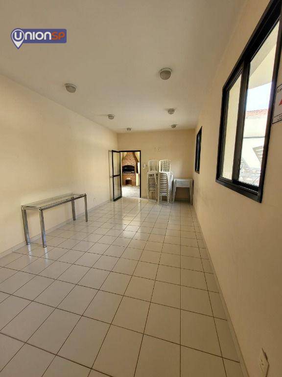 Apartamento à venda com 2 quartos, 56m² - Foto 28