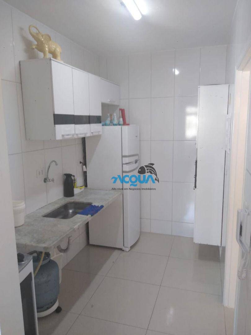 Apartamento à venda com 2 quartos, 62m² - Foto 3