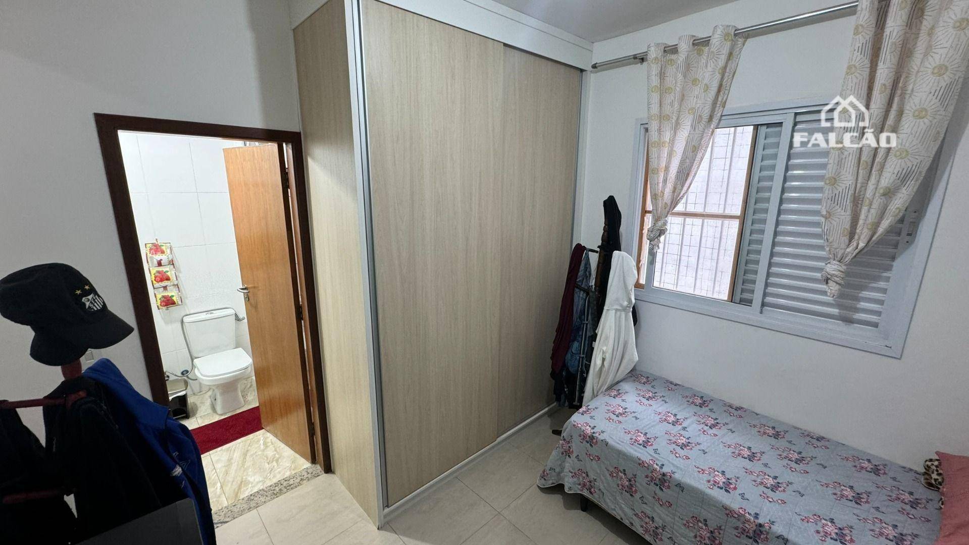 Casa à venda com 2 quartos, 100m² - Foto 8