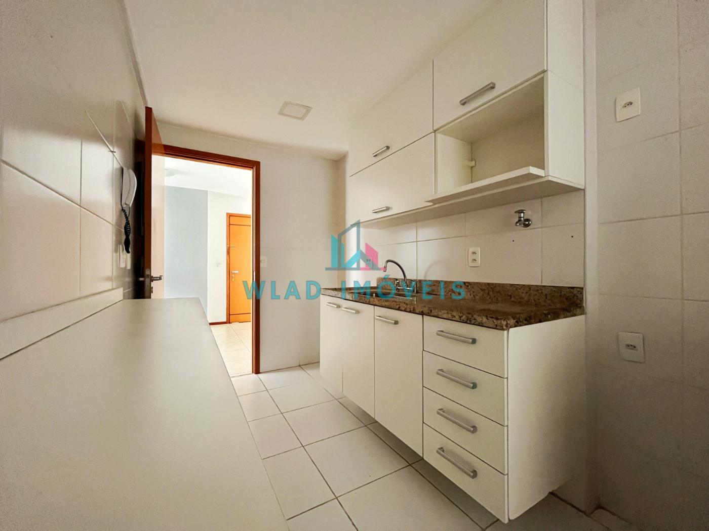 Apartamento à venda com 2 quartos, 79m² - Foto 21