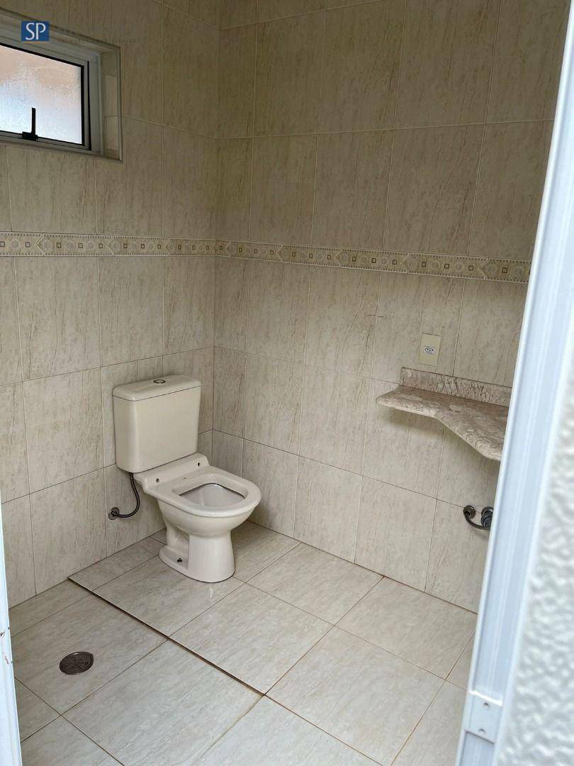 Casa de Condomínio à venda com 3 quartos, 290m² - Foto 4