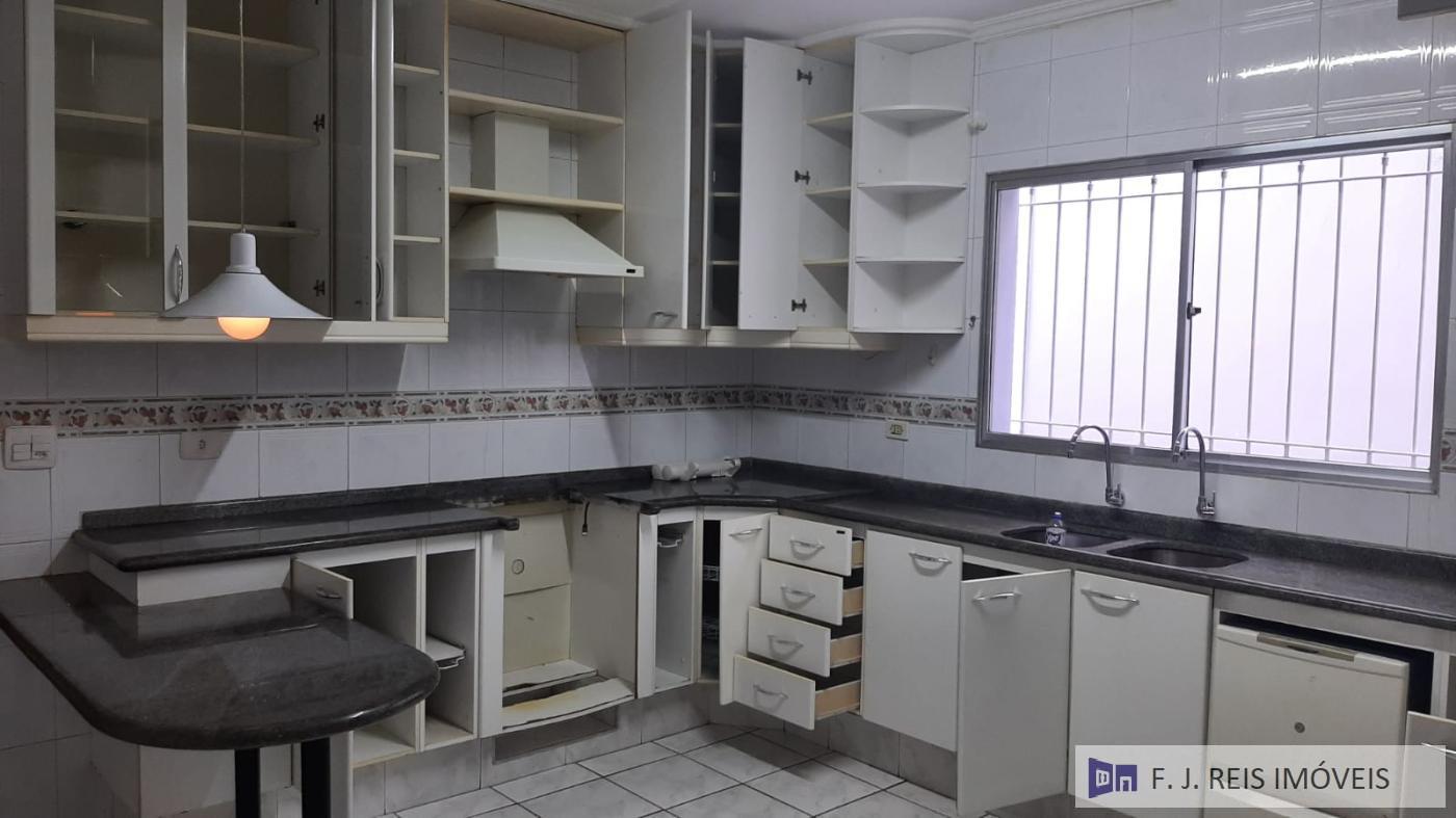 Sobrado à venda com 3 quartos, 140m² - Foto 13