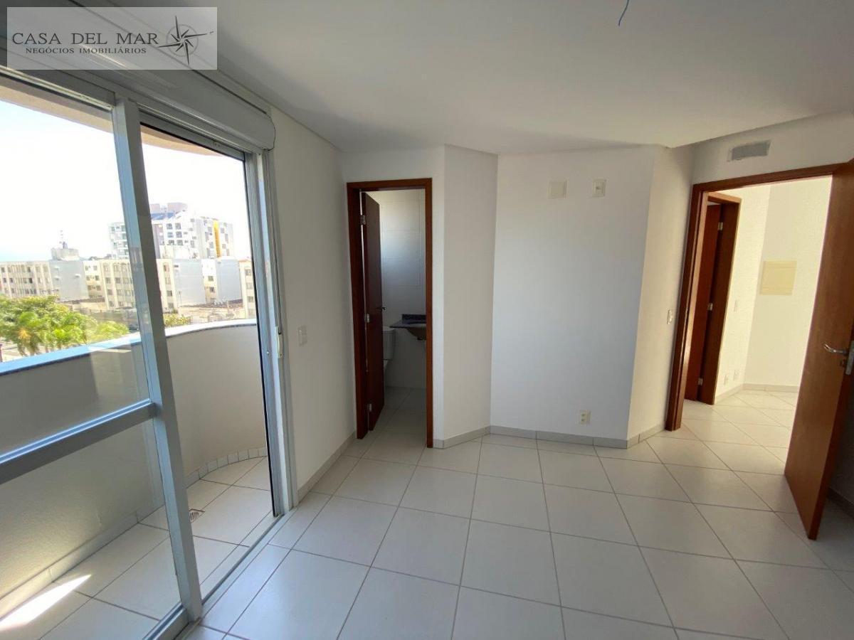 Apartamento à venda com 2 quartos, 63m² - Foto 3