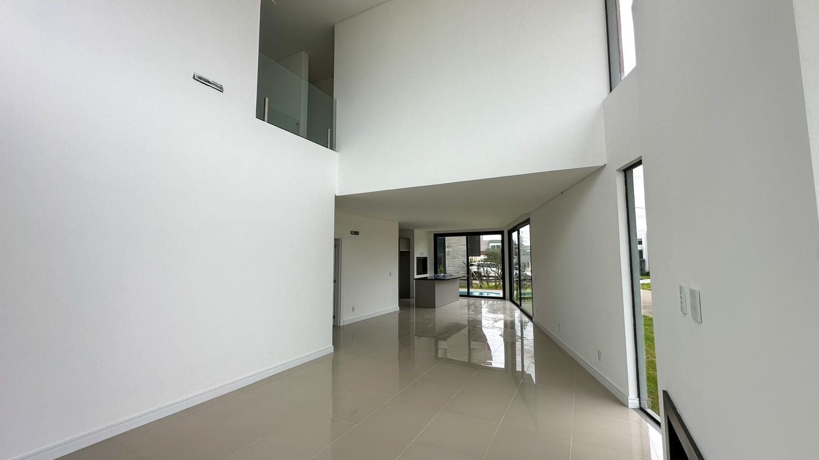 Casa de Condomínio à venda com 4 quartos, 205m² - Foto 15