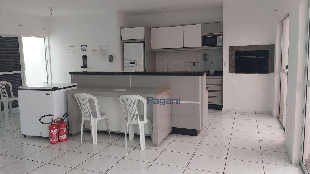 Apartamento à venda com 2 quartos, 60m² - Foto 8