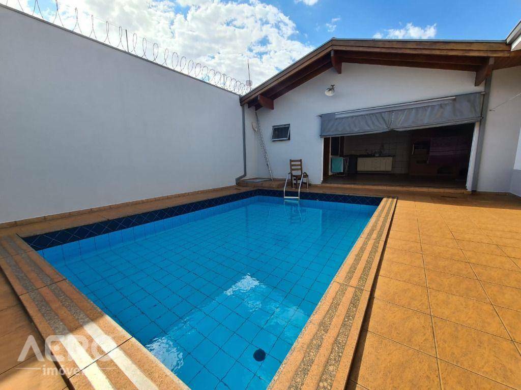 Casa à venda com 3 quartos, 280m² - Foto 13