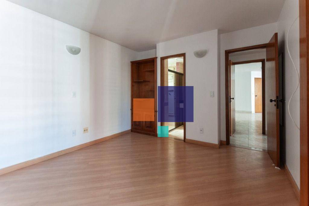 Apartamento à venda com 3 quartos, 106m² - Foto 27