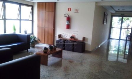 Apartamento à venda com 3 quartos, 96m² - Foto 2