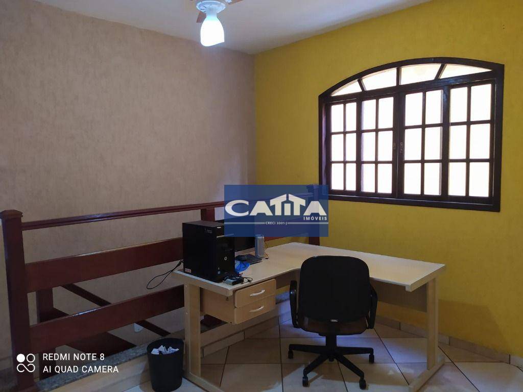 Sobrado à venda com 4 quartos, 350m² - Foto 37