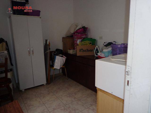 Sobrado à venda com 3 quartos, 200m² - Foto 18