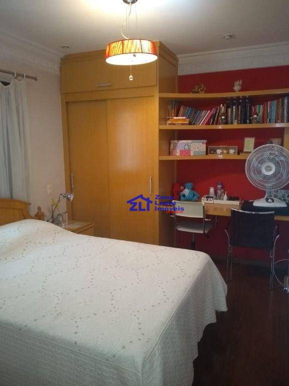 Apartamento à venda com 3 quartos, 121m² - Foto 7