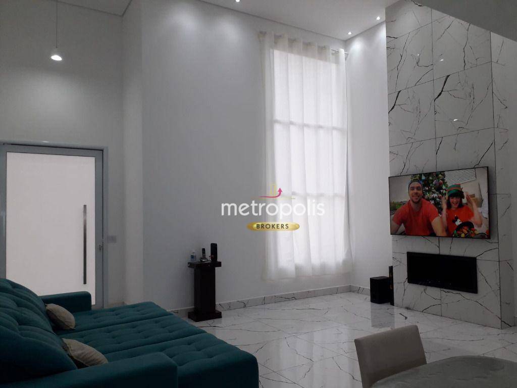 Casa de Condomínio à venda com 3 quartos, 222m² - Foto 2