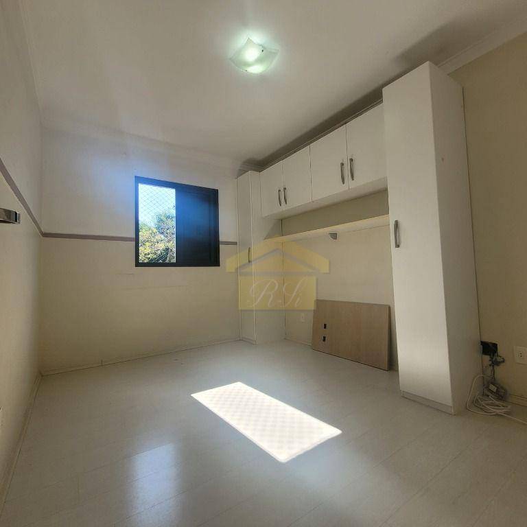 Apartamento à venda com 2 quartos, 70m² - Foto 7