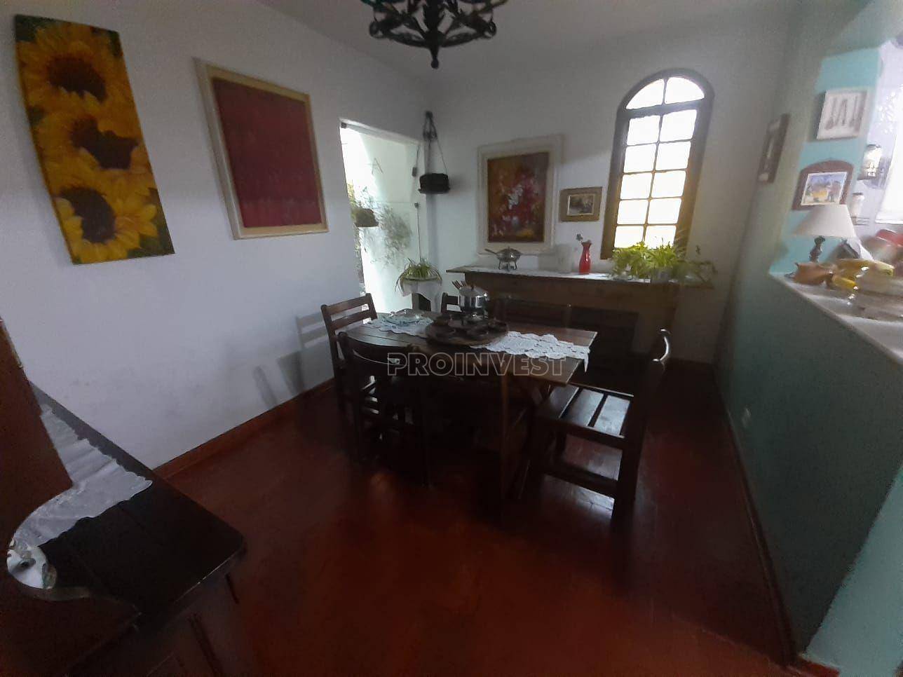 Casa à venda com 3 quartos, 290m² - Foto 14