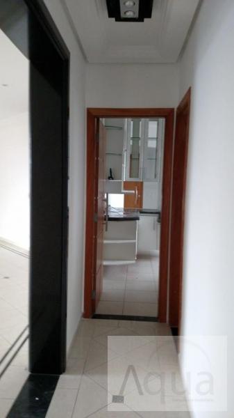 Apartamento à venda com 4 quartos, 188m² - Foto 8