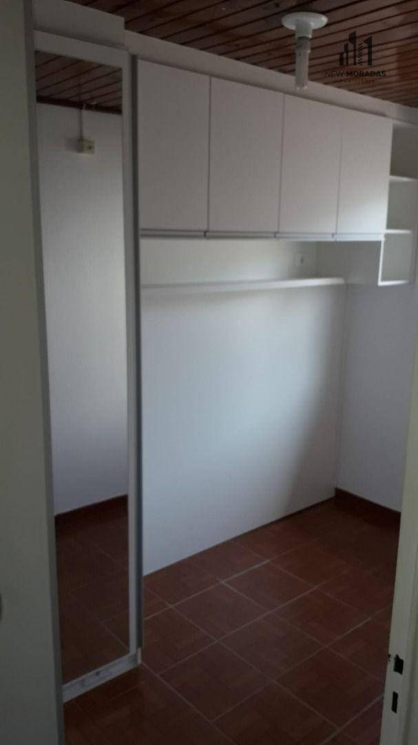 Apartamento à venda com 3 quartos, 50m² - Foto 5