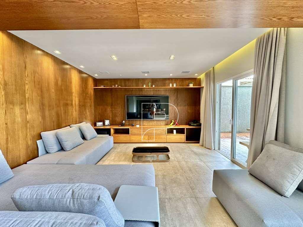Casa de Condomínio à venda com 4 quartos, 463m² - Foto 9